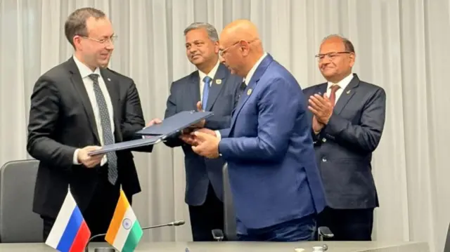भारत और रूस की कंपनियों के अधिकारी
