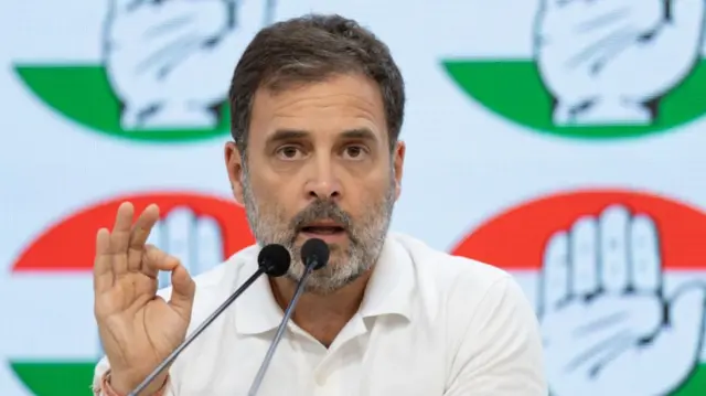 राहुल गांधी