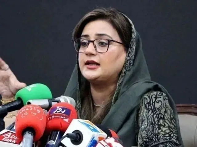 Azma Bukhari Facebook
