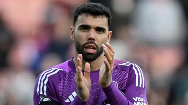 Karra eegaa Arsenaal, Deevid Raayaa