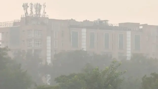 दिल्ली में धुंध