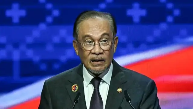 আনোয়ার ইব্রাহিম