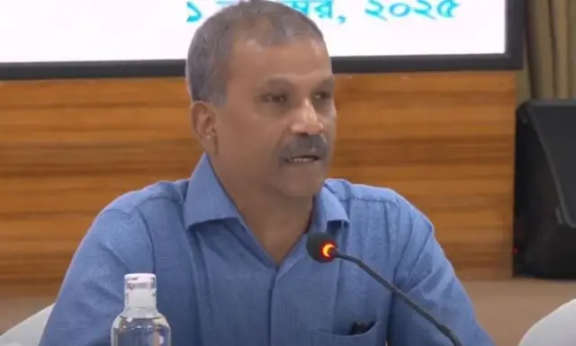 আইন উপদেষ্টা অধ্যাপক আসিফ নজরুল