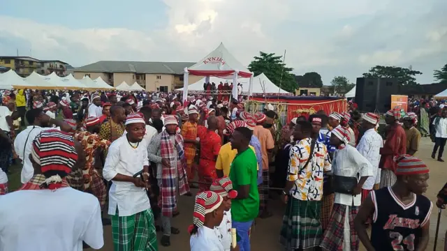 Ndị Item na-eme emume ọdịnaala