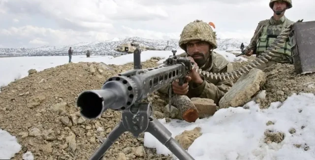 Sojojin Pakistan biyu cikin shiri