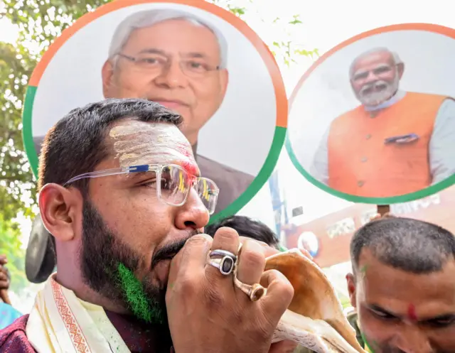 ਨਿਤੀਸ਼ ਕੁਮਾਰ, ਪ੍ਰਧਾਨ ਮੰਤਰੀ ਮੋਦੀ