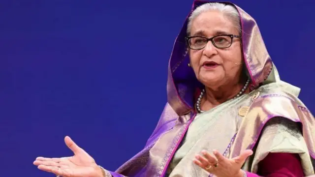 ক্ষমতাচ্যুত বাংলাদেশের প্রধানমন্ত্রী শেখ হাসিনা