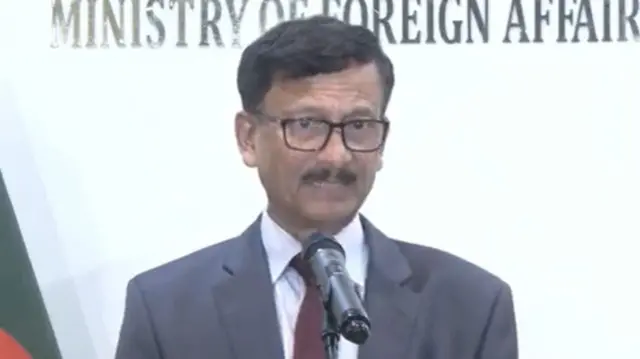 পররাষ্ট্র উপদেষ্টা তৌহিদ হোসেন