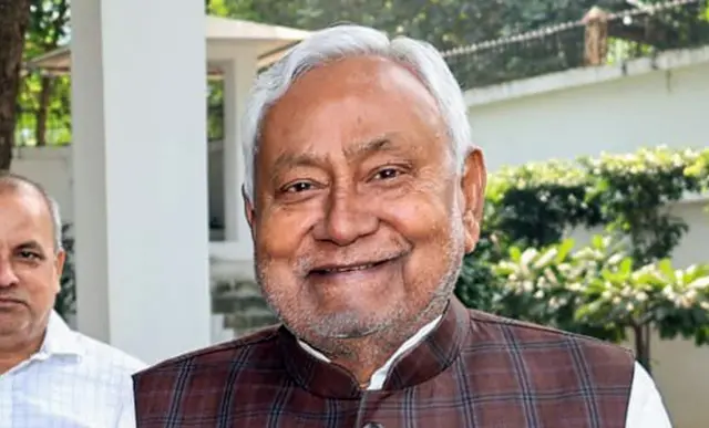 नीतीश कुमार