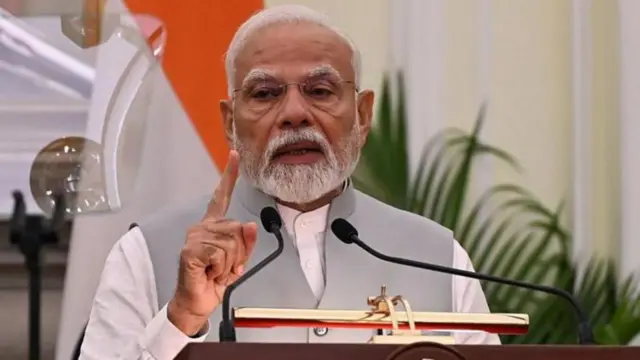நான்கு புதிய தொழிலாளர் சட்டங்கள் இன்று முதல் அமல்: பிரதமர் மோதி கூறியது என்ன?
