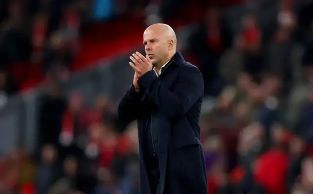 Leenjisaa Liiverpuul Arnee Isloot