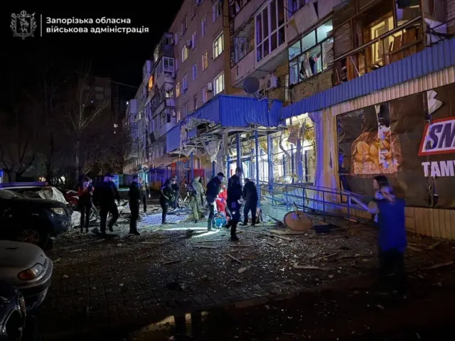 Поврежденное здание