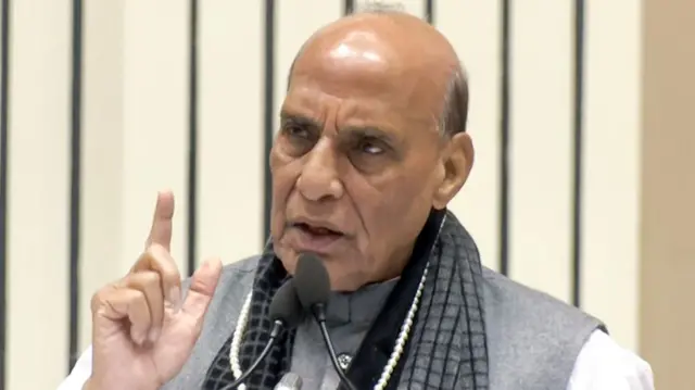 रक्षा मंत्री राजनाथ सिंह
