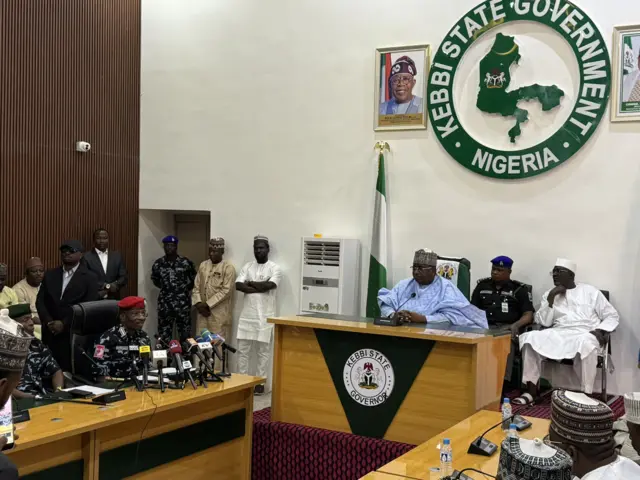 sufeton ƴan sanda da gwamnan Kebbi