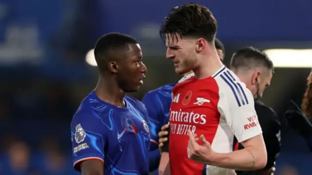 Kaasi'eedoo fi Raayis '