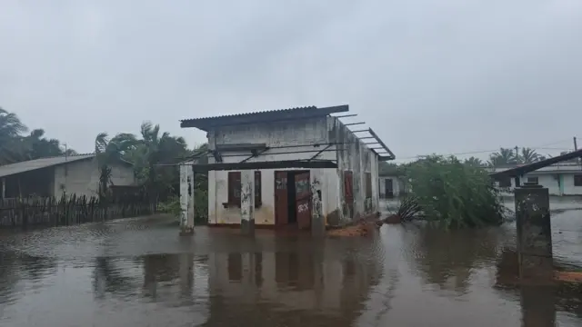 මන්නාරම දිස්ත්‍රික්කයේ ජල ගැලීම්