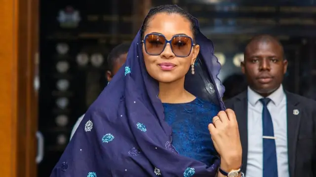Foto Sinetọ Natasha Akpoti-Uduaghan bụ Sinetọ na-anọchiteanya Kogi Central n'ụlọomeiwu Sineti Naịjirịa