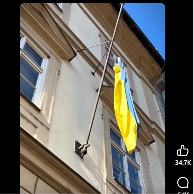снятие украинского флага, парламент Чехии