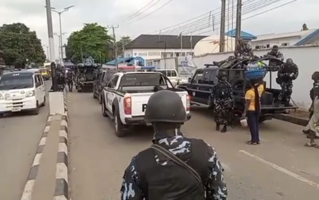 Ndị uweojii ejupụtala gburugburu Anambra steeti