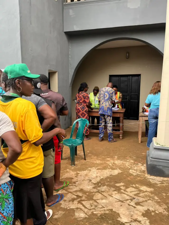 A malitela ịtụ vootu n'Isuofia