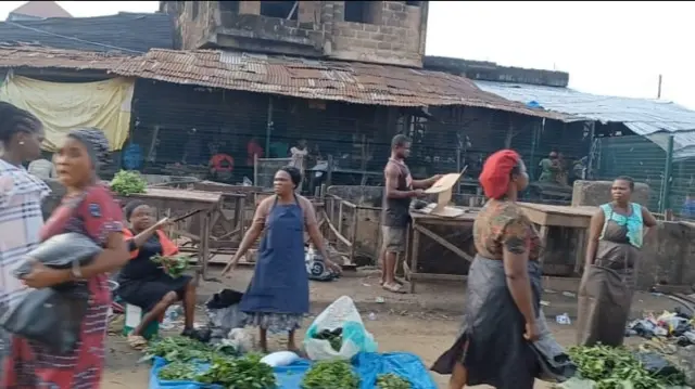 Ụfọdụ ahịa gbapere n'ụbọchị ntuliaka