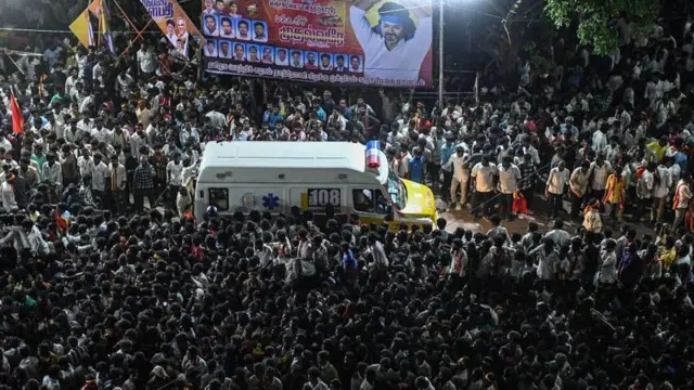 கரூர் கூட்டநெரிசல்