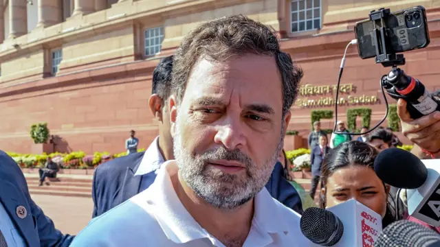 राहुल गांधी