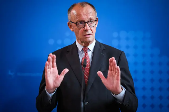 Chaansilarii Jarmanii, Fireedirk Meerz