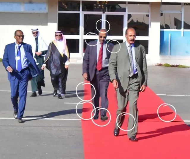 Pir. Isaayyaas aanga'oota Ertiraa biroo waliin