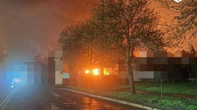 зарево пожара ночью