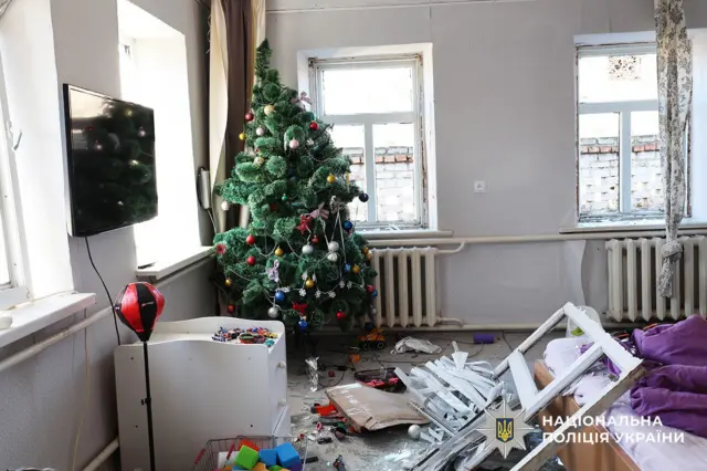 дом, по которому ударил дрон