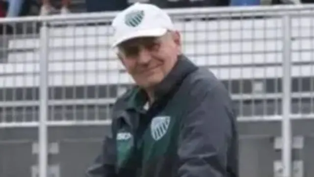 پیتر میگر افسر سابق پلیس و همکار افتخاری باشگاه راگبی بود