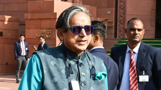 कांग्रेस सांसद शशि थरूर