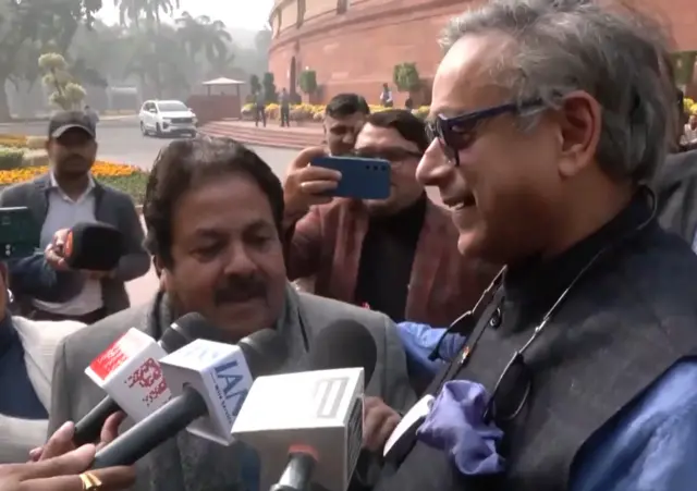 राजीव शुक्ला और शशि थरूर