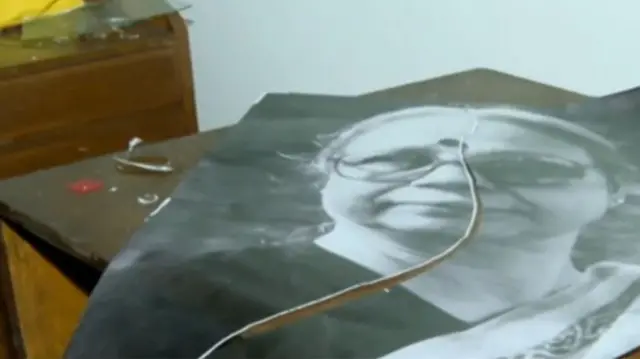 সনজীদা খাতুনের ছেড়া ছবি