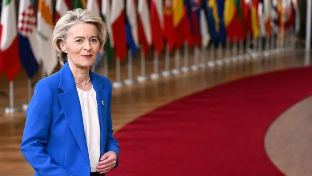 Урсула фон дер ляейн