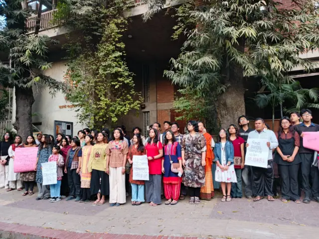 ভাঙচুর, অগ্নিসংযোগ ও লুটপাটের ঘটনায় সাংস্কৃতিক কর্মীদের প্রতিবাদ