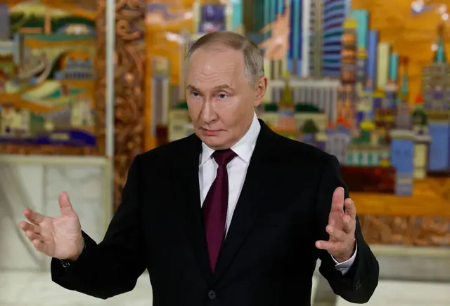 Путин выступает перед участниками форума "Россия зовет", 2 декабря 2025 года