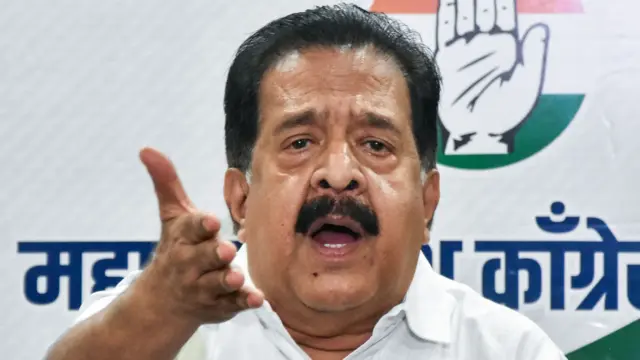 रमेश चेन्नितला