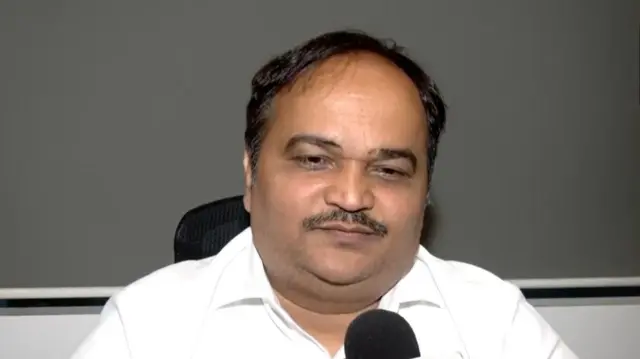 आनंद दुबे