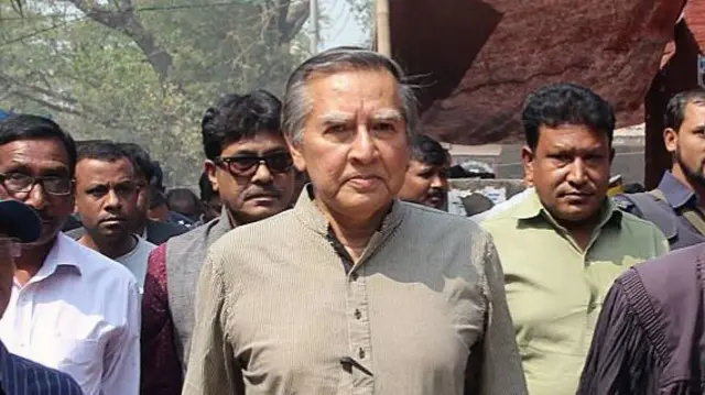 महफ़ूज़ अनम