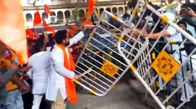 कोलकाता में प्रदर्शन