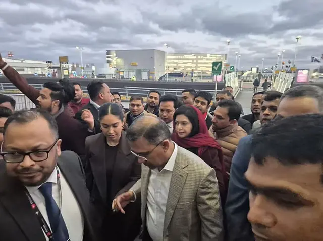 স্ত্রী জোবাইদা রহমান ও মেয়ে জাইমা রহমানকে সঙ্গে নিয়ে দেশে ফিরছেন তারেক রহমান