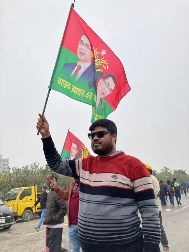 সড়কে বিএনপি নেতাকর্মীরা
