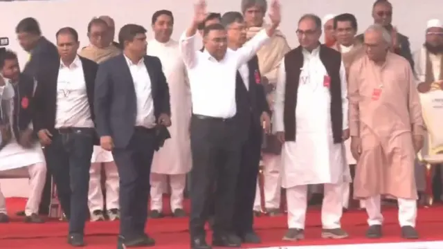 সংবর্ধনাস্থলে তারেক রহমান