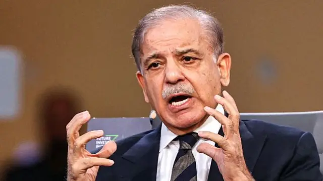 पाकिस्तान के पीएम शहबाज़ शरीफ़