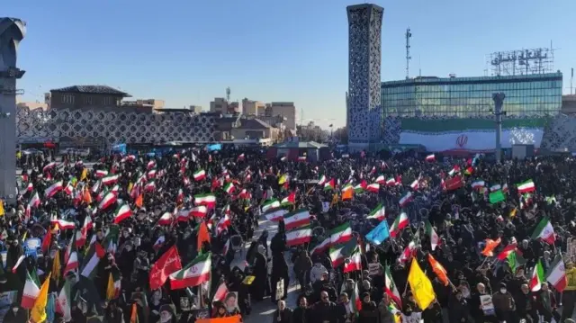 مراسم ۹ دی بعدازظهر سهشنبه در میدان امام حسین تهران برگزار شد