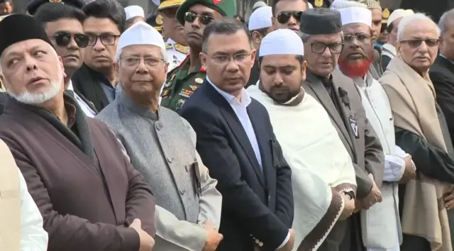 জানাজায় অংশ নেন অন্তর্বর্তী সরকারের প্রধান উপদেষ্টাসহ গন্যমান্য ব্যক্তিরা