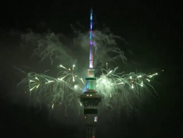 ஆக்லாந்தில் புத்தாண்டு கொண்டாட்டம்