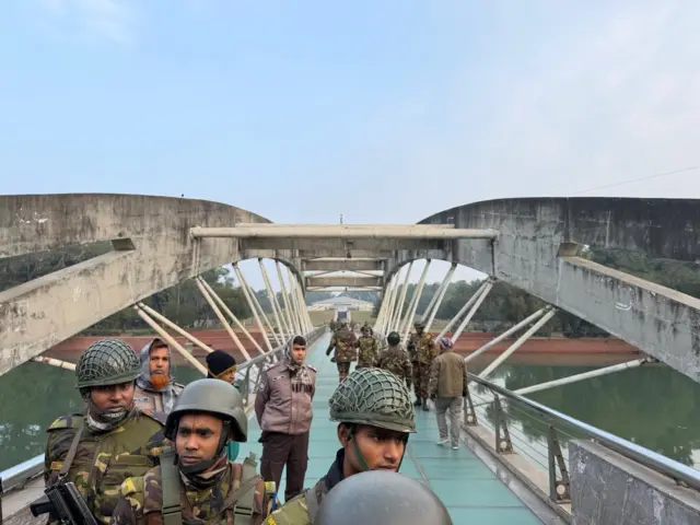 জিয়া উদ্যানে নিরাপত্তা জোরদার করছে আইন শৃঙ্খলা বাহিনী